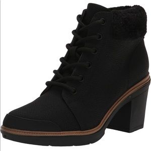 Dr. Scholl's Women's Ankle Boot, Size 9, Black & Tan Color